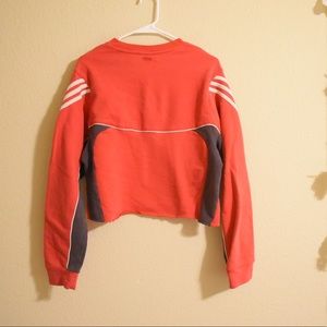 adidas Tops - Vintage Cropped Adidas Crewneck sweatshirt adidas Tops - Vintage Cropped Adidas Crewneck sweatshirt